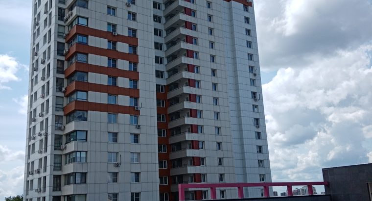 Продам отличную квартиру ЖК ”RicheVille “ на Ленинградской
