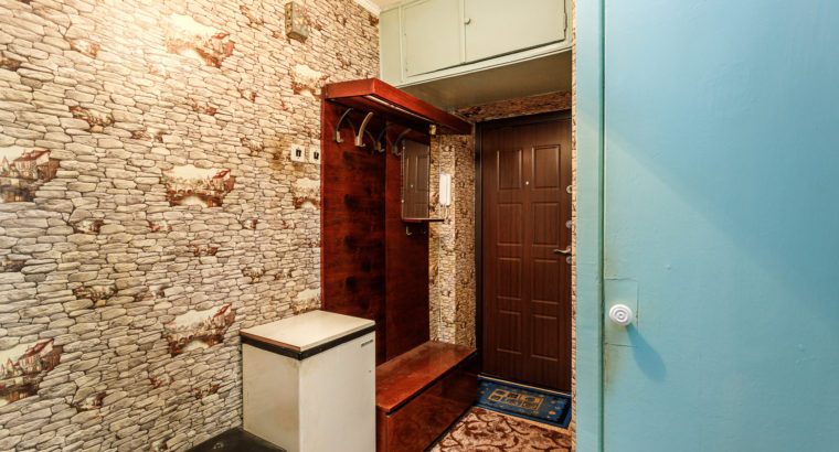 Продается двухкомнатная квартира по ул. Тихоокеанской, д. 221 в г. Хабаровске