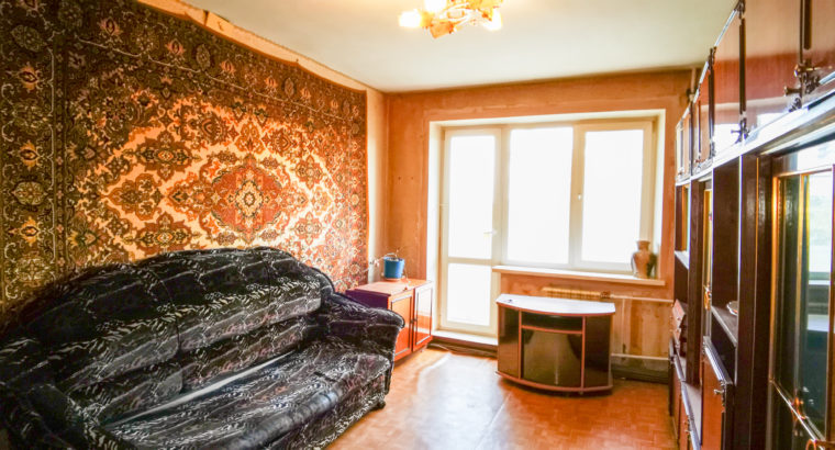 Продается двухкомнатная квартира по ул. Уборевича, д. 54