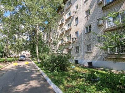 Продается однокомнатная квартира в самом центре Южного микрорайона по ул. Суворова, д. 47