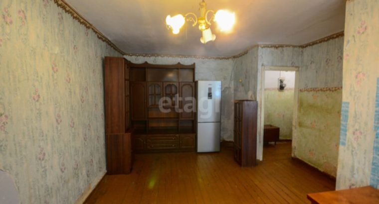 Продам двухкомнатную квартиру п.Березовка