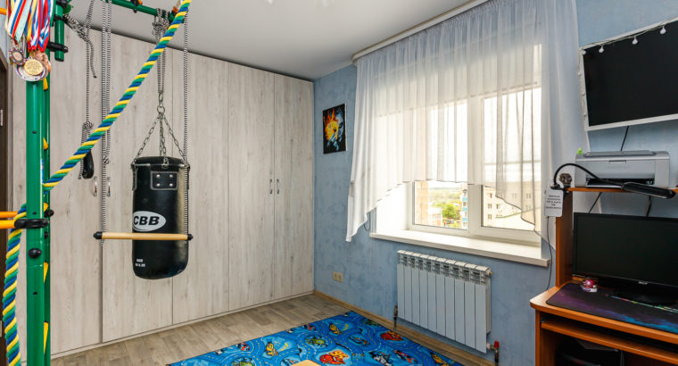Продается двухкомнатная квартира в с. Тополево Хабаровского района