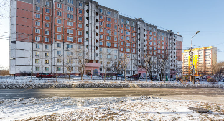 Продам трехкомнатную квартиру в самом центре Северного микрорайона Хабаровска